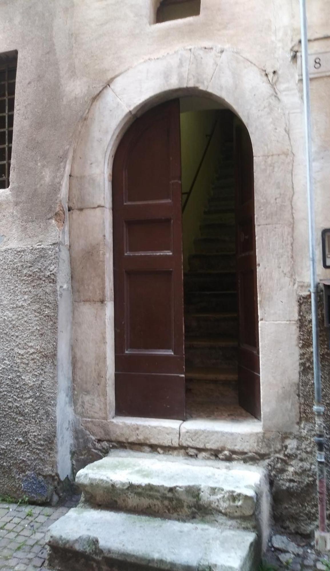 Villa Casa A Scale Sulmona Exterior foto